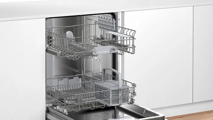 Load image into Gallery viewer, Bosch Series 4 Fully Integrated Dishwasher SMV50E00GC 60 cm
