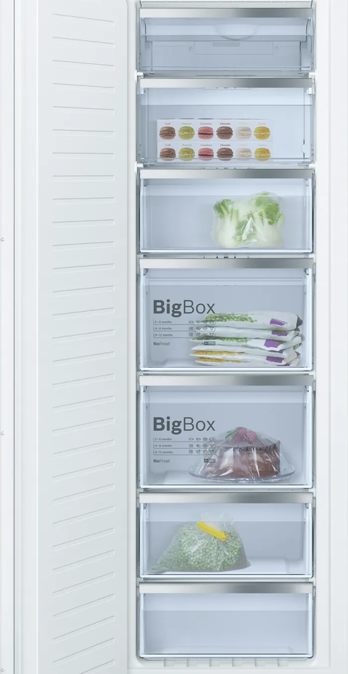 Load image into Gallery viewer, Bosch Series 6 Built-in Freezer GIN81AE30M 177.2 x 55.8 cm Flat Hinge
