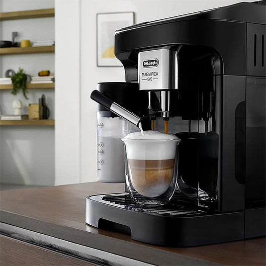 Magnifica Evo The Ultimate Zero-Waste Coffee Experience ECAM290.61.B